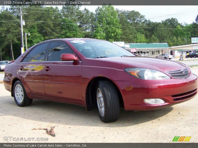 Salsa Red Pearl / Dark Charcoal 2002 Toyota Camry SE V6