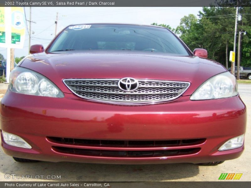 Salsa Red Pearl / Dark Charcoal 2002 Toyota Camry SE V6