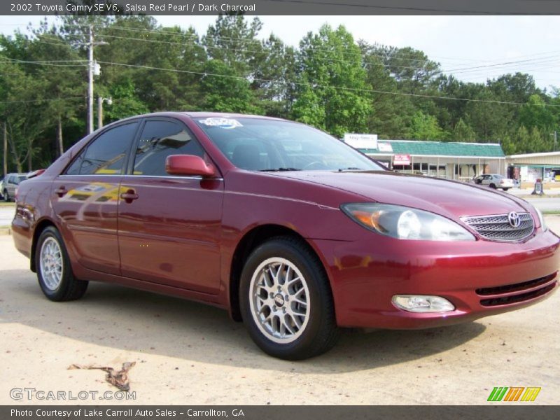 Salsa Red Pearl / Dark Charcoal 2002 Toyota Camry SE V6