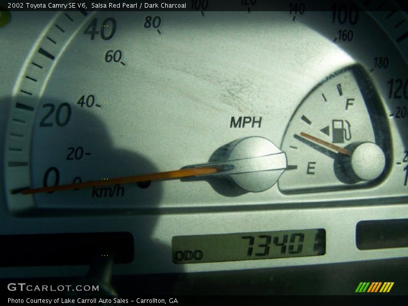 Salsa Red Pearl / Dark Charcoal 2002 Toyota Camry SE V6
