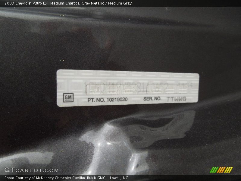 Medium Charcoal Gray Metallic / Medium Gray 2003 Chevrolet Astro LS