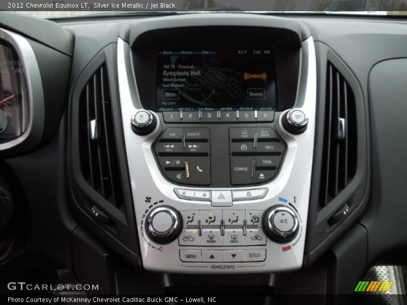 Silver Ice Metallic / Jet Black 2012 Chevrolet Equinox LT
