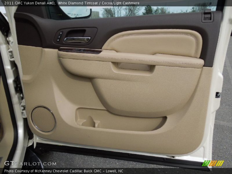 White Diamond Tintcoat / Cocoa/Light Cashmere 2011 GMC Yukon Denali AWD