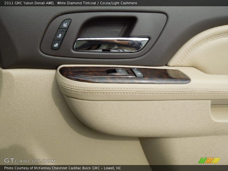 White Diamond Tintcoat / Cocoa/Light Cashmere 2011 GMC Yukon Denali AWD