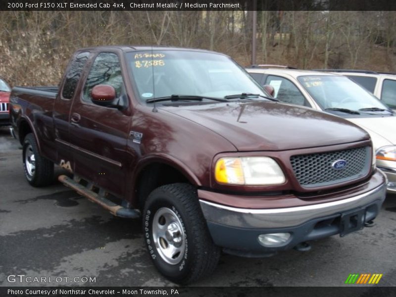 Front 3/4 View of 2000 F150 XLT Extended Cab 4x4