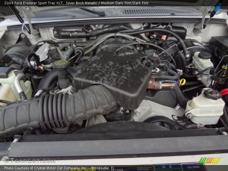 Silver Birch Metallic / Medium Dark Flint/Dark Flint 2004 Ford Explorer Sport Trac XLT