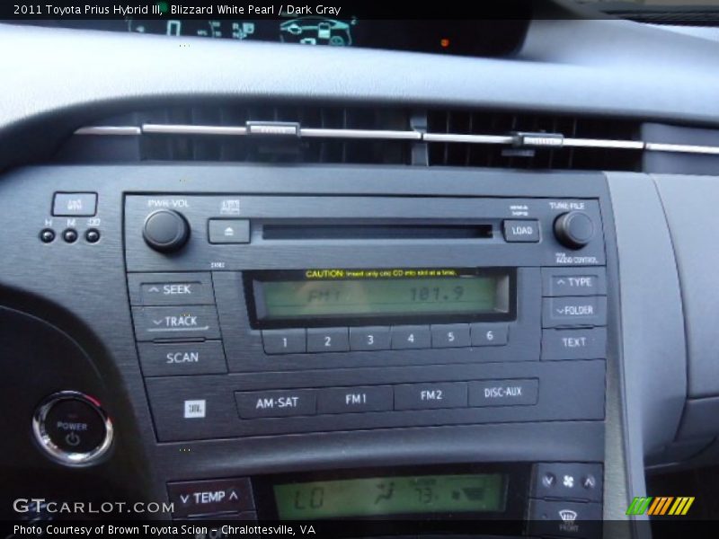 Audio System of 2011 Prius Hybrid III