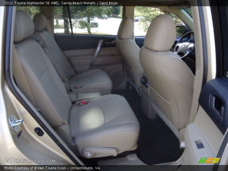 Sandy Beach Metallic / Sand Beige 2012 Toyota Highlander SE 4WD