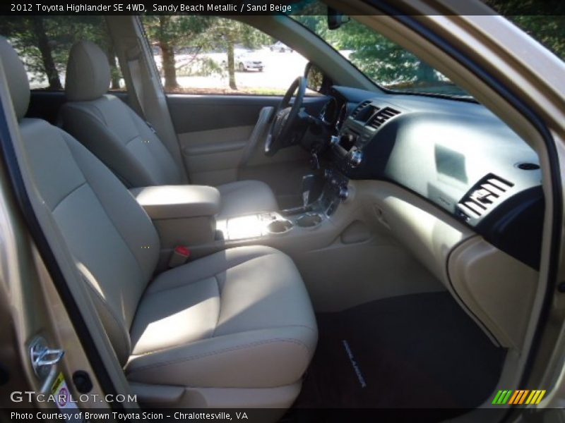 Sandy Beach Metallic / Sand Beige 2012 Toyota Highlander SE 4WD