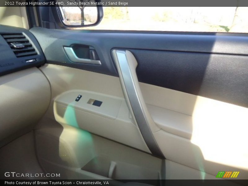 Sandy Beach Metallic / Sand Beige 2012 Toyota Highlander SE 4WD
