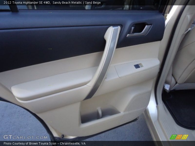 Sandy Beach Metallic / Sand Beige 2012 Toyota Highlander SE 4WD