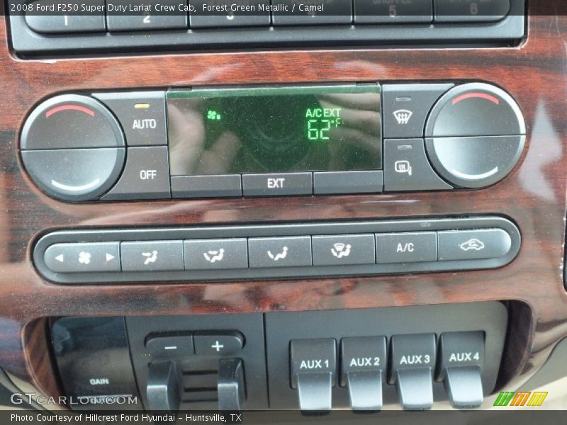 Controls of 2008 F250 Super Duty Lariat Crew Cab