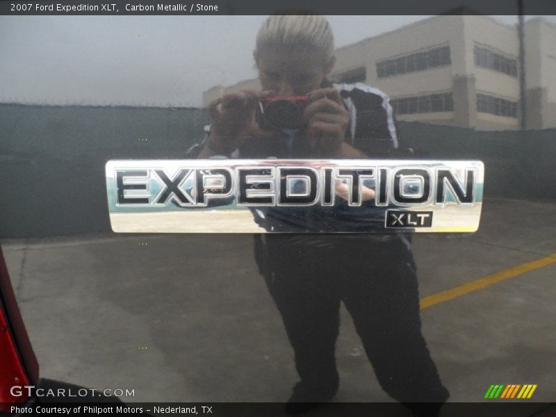 Carbon Metallic / Stone 2007 Ford Expedition XLT