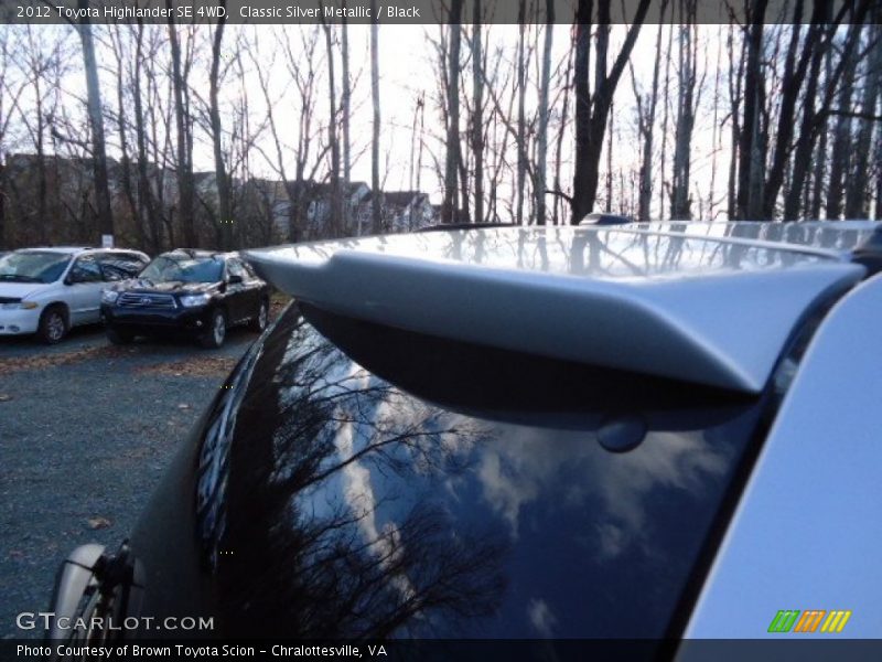 Classic Silver Metallic / Black 2012 Toyota Highlander SE 4WD