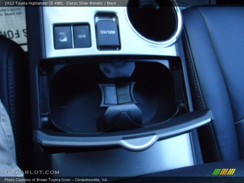 Classic Silver Metallic / Black 2012 Toyota Highlander SE 4WD