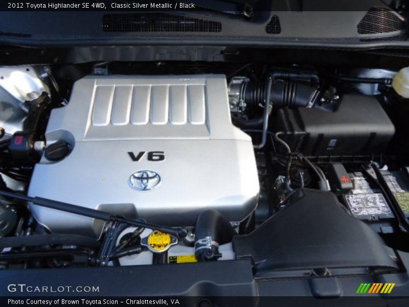 Classic Silver Metallic / Black 2012 Toyota Highlander SE 4WD