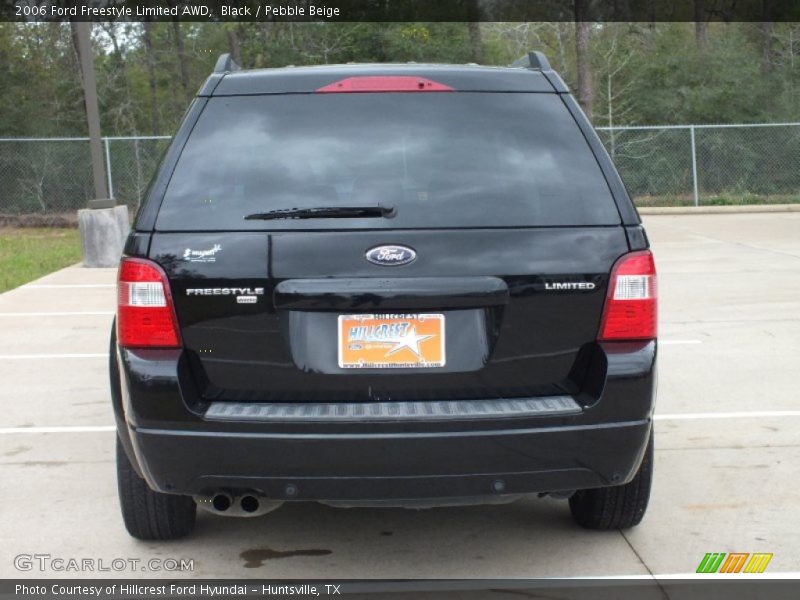 Black / Pebble Beige 2006 Ford Freestyle Limited AWD