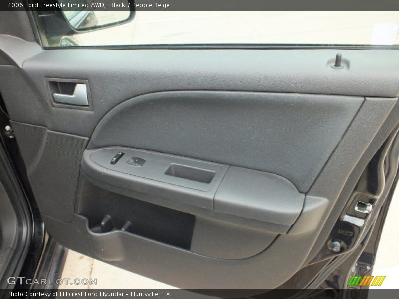 Black / Pebble Beige 2006 Ford Freestyle Limited AWD