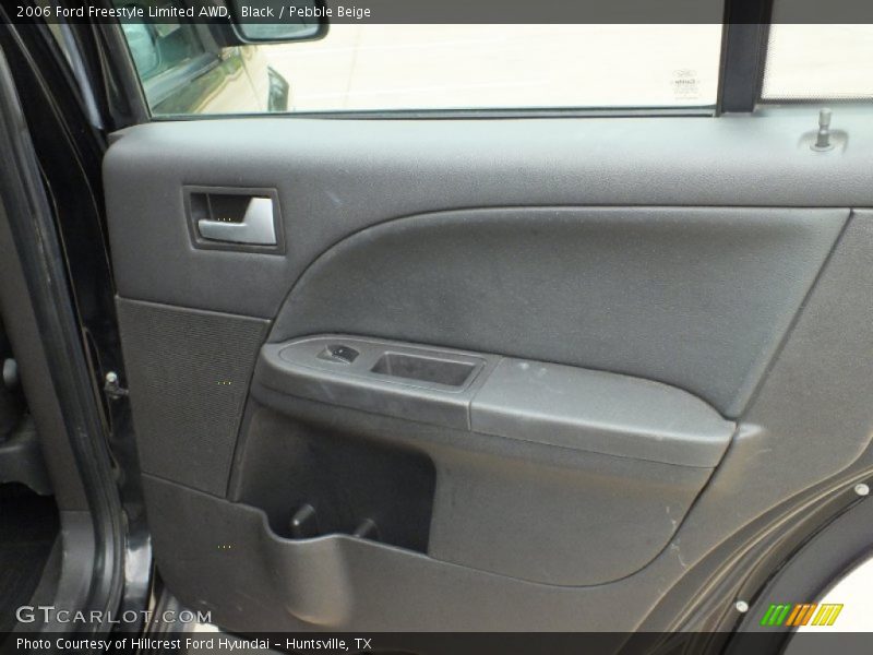 Black / Pebble Beige 2006 Ford Freestyle Limited AWD