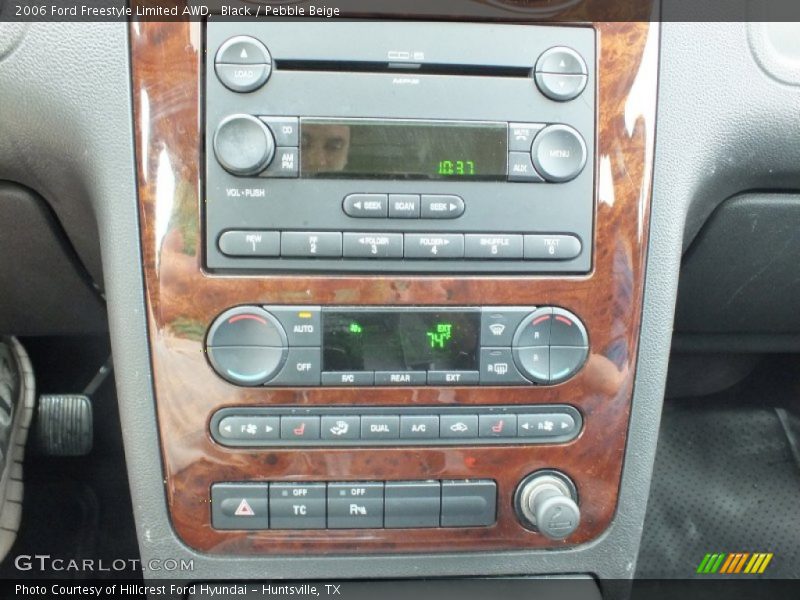 Black / Pebble Beige 2006 Ford Freestyle Limited AWD