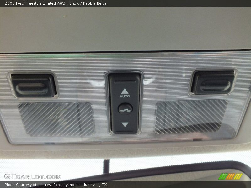 Black / Pebble Beige 2006 Ford Freestyle Limited AWD