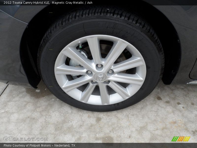  2012 Camry Hybrid XLE Wheel