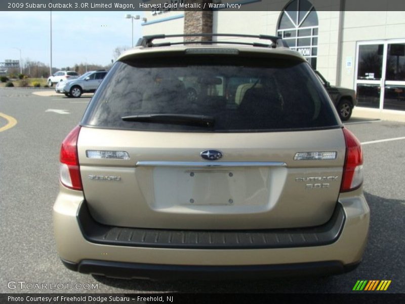 Harvest Gold Metallic / Warm Ivory 2009 Subaru Outback 3.0R Limited Wagon