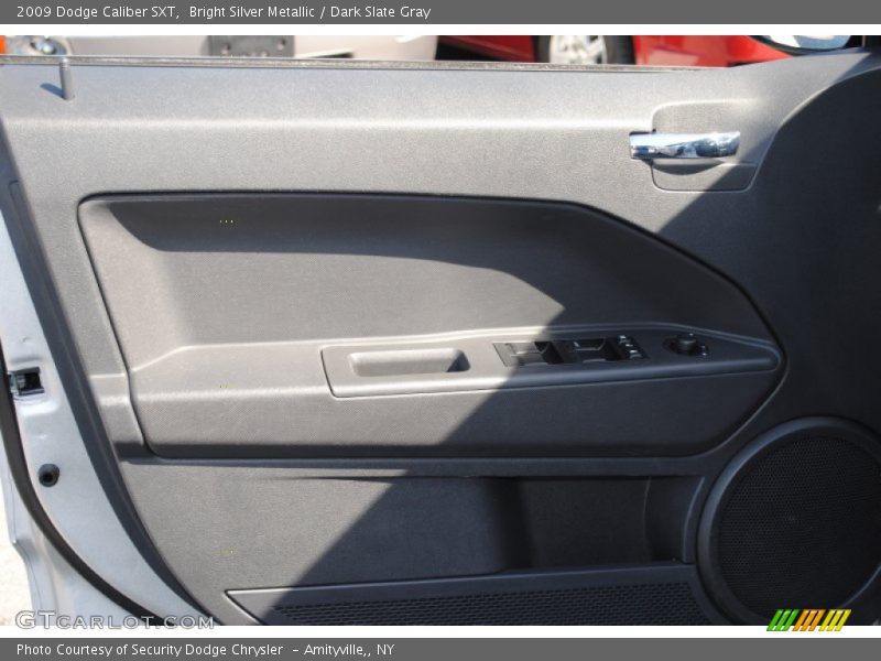 Bright Silver Metallic / Dark Slate Gray 2009 Dodge Caliber SXT