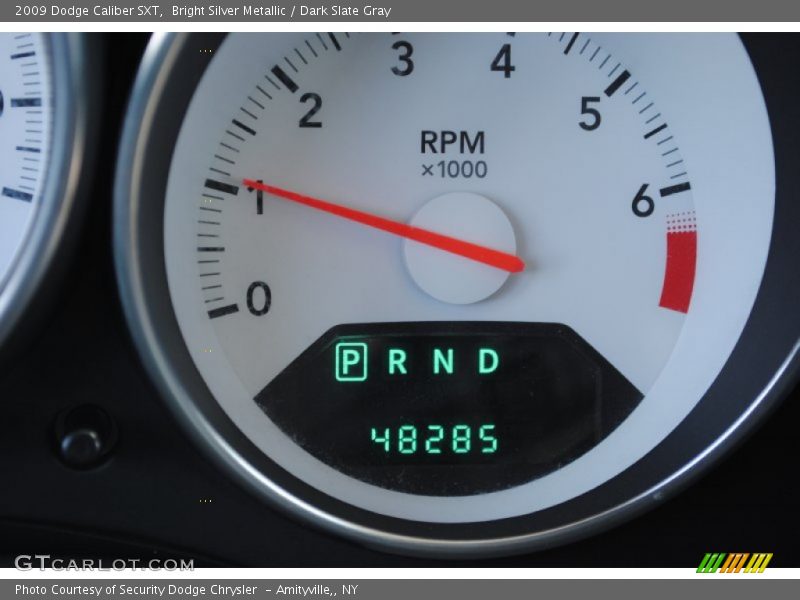 Bright Silver Metallic / Dark Slate Gray 2009 Dodge Caliber SXT