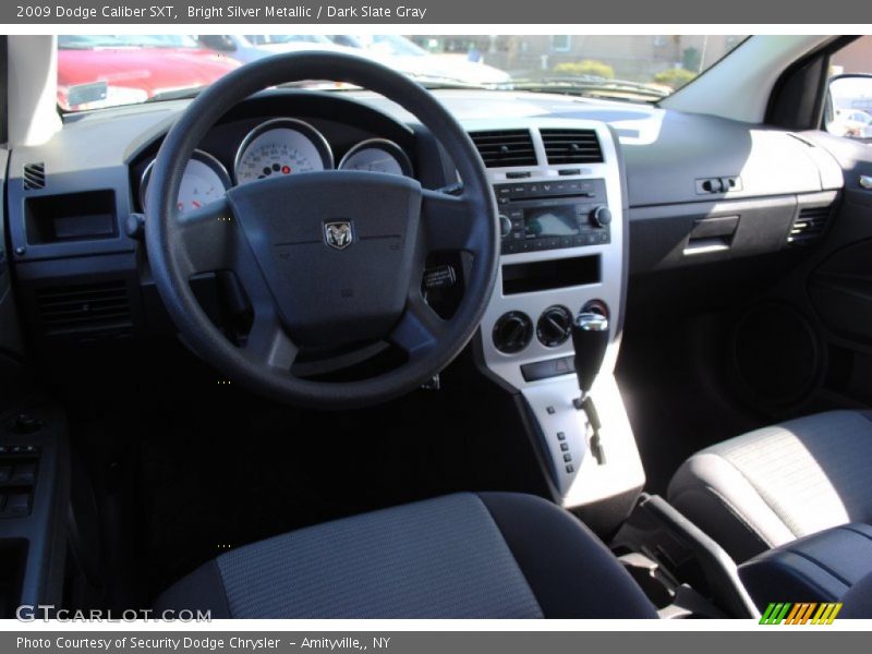 Bright Silver Metallic / Dark Slate Gray 2009 Dodge Caliber SXT