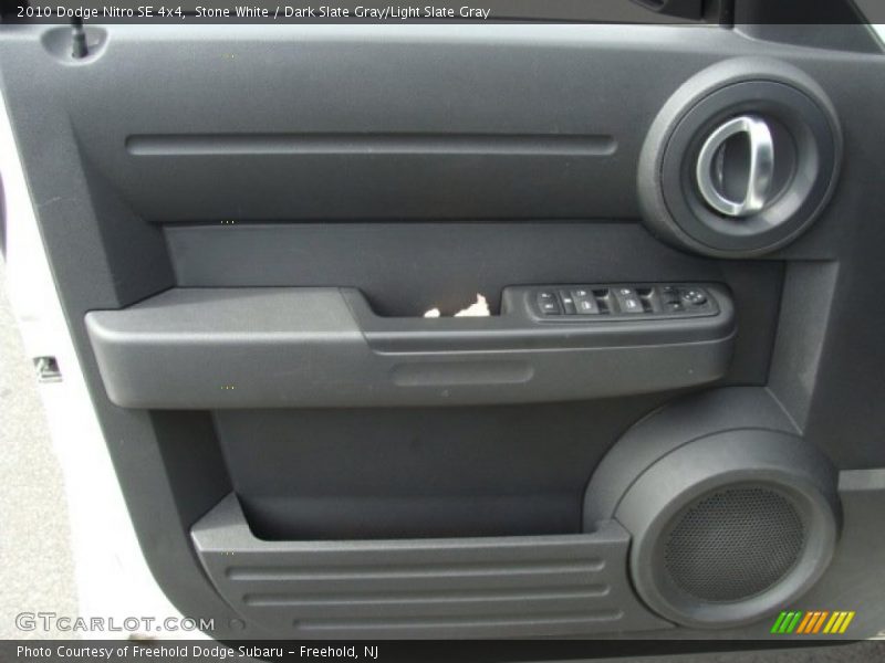 Stone White / Dark Slate Gray/Light Slate Gray 2010 Dodge Nitro SE 4x4