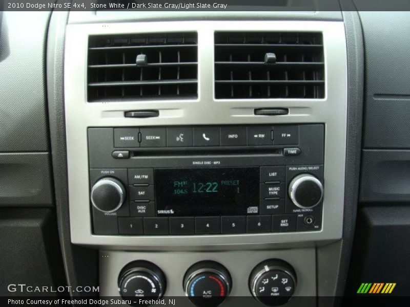 Stone White / Dark Slate Gray/Light Slate Gray 2010 Dodge Nitro SE 4x4