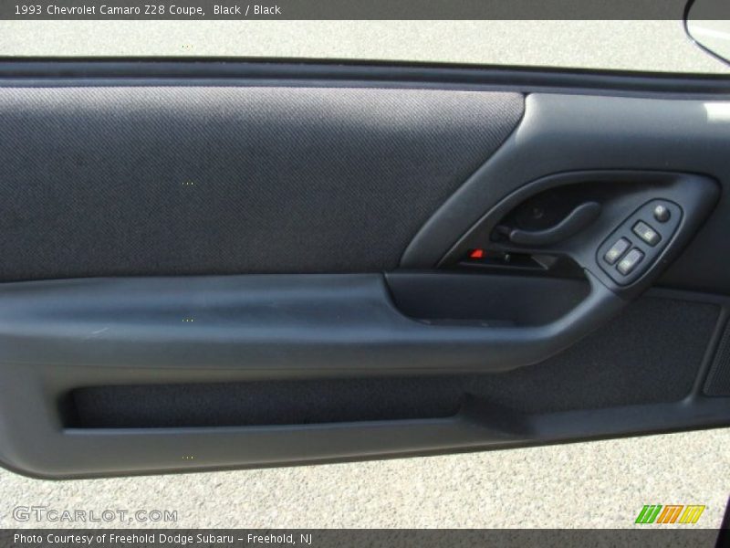 Black / Black 1993 Chevrolet Camaro Z28 Coupe