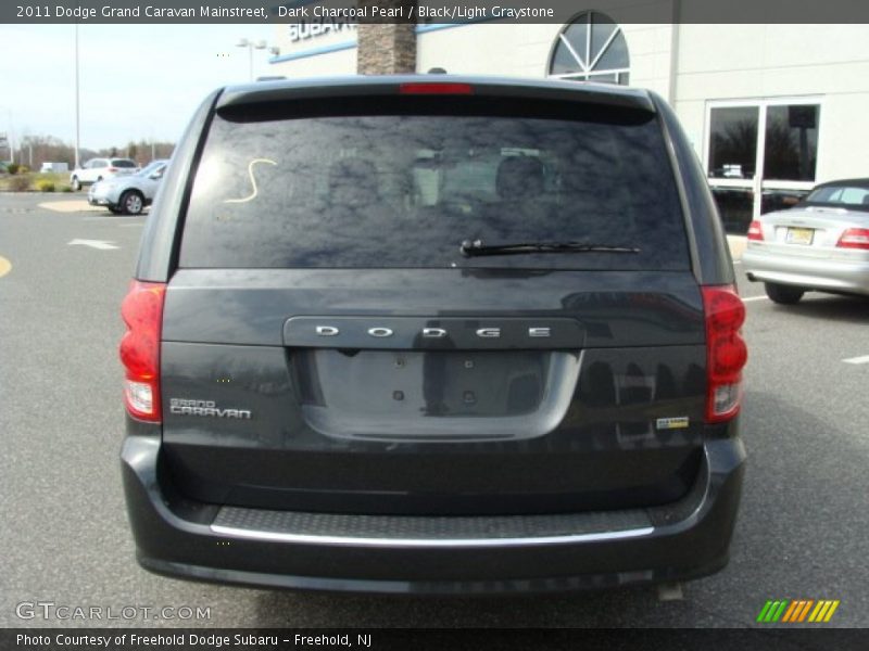 Dark Charcoal Pearl / Black/Light Graystone 2011 Dodge Grand Caravan Mainstreet