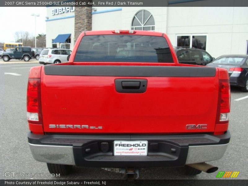 Fire Red / Dark Titanium 2007 GMC Sierra 2500HD SLE Extended Cab 4x4