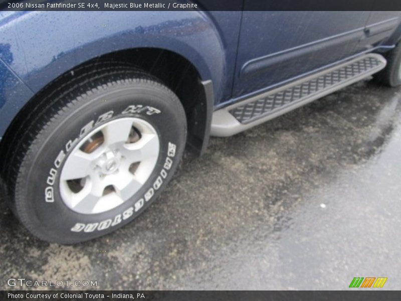 Majestic Blue Metallic / Graphite 2006 Nissan Pathfinder SE 4x4