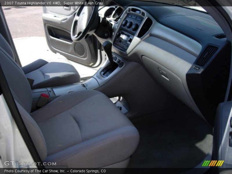 Super White / Ash Gray 2007 Toyota Highlander V6 4WD