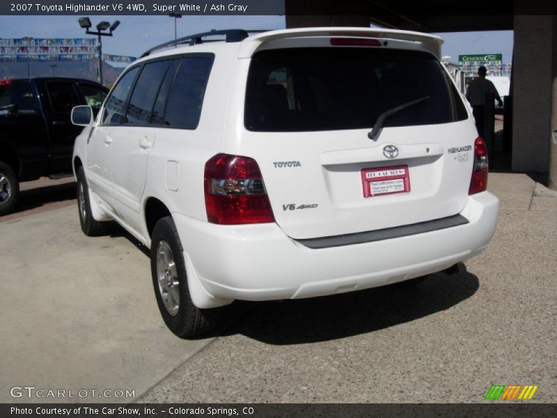 Super White / Ash Gray 2007 Toyota Highlander V6 4WD