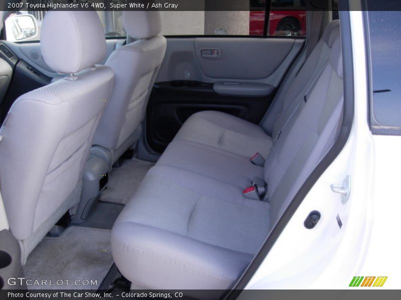 Super White / Ash Gray 2007 Toyota Highlander V6 4WD