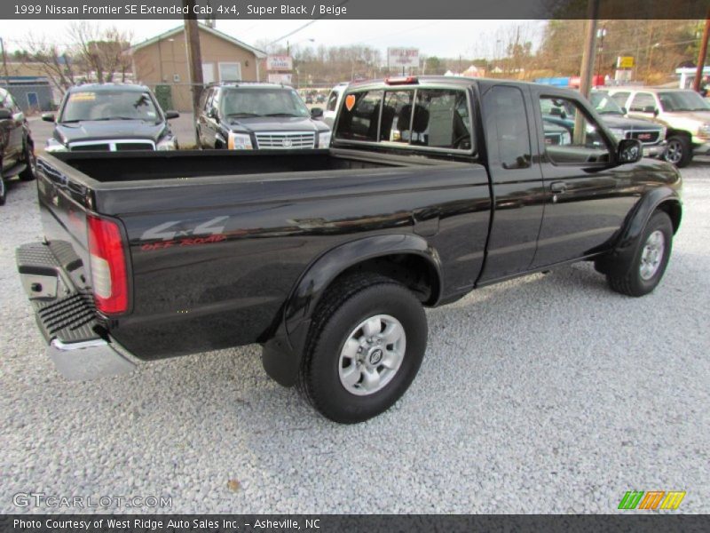 Super Black / Beige 1999 Nissan Frontier SE Extended Cab 4x4