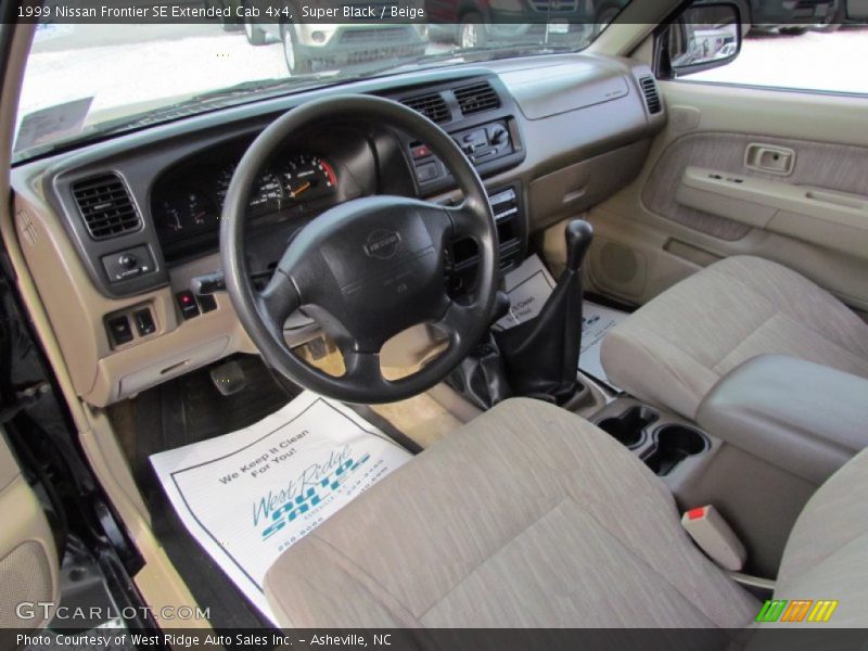  1999 Frontier SE Extended Cab 4x4 Beige Interior