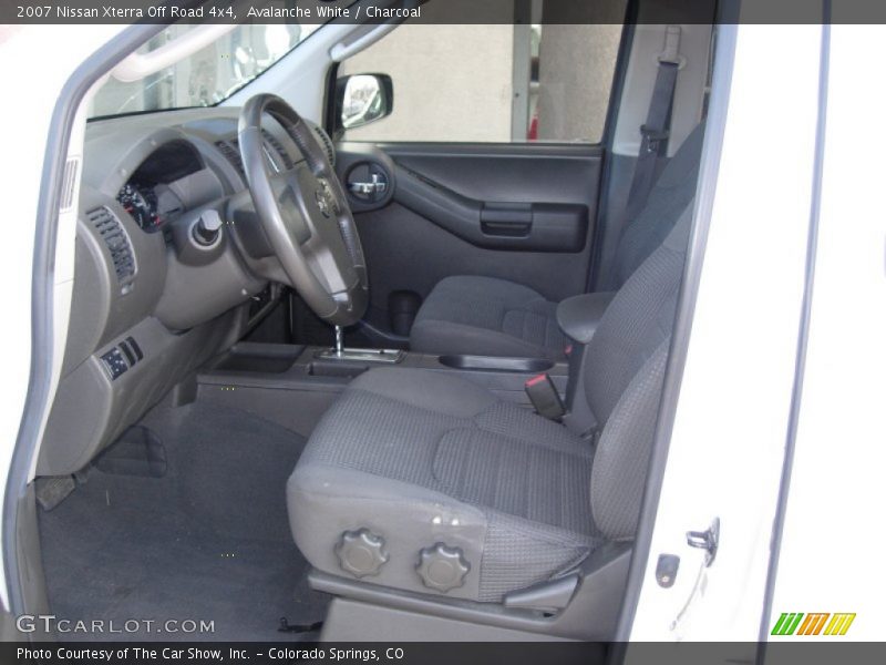 Avalanche White / Charcoal 2007 Nissan Xterra Off Road 4x4