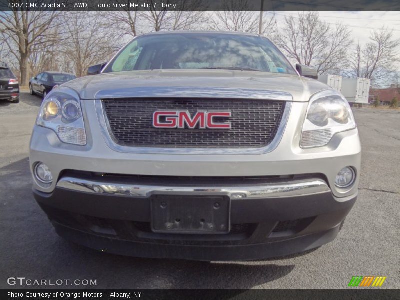 Liquid Silver Metallic / Ebony 2007 GMC Acadia SLE AWD