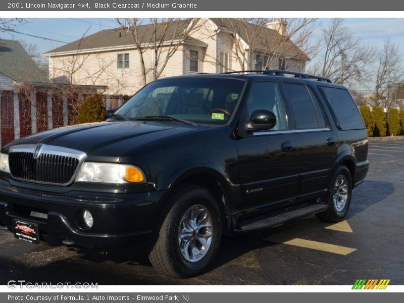 Black Clearcoat / Medium Graphite 2001 Lincoln Navigator 4x4