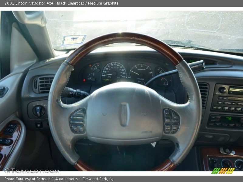 Black Clearcoat / Medium Graphite 2001 Lincoln Navigator 4x4