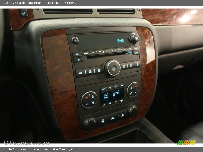 Black / Ebony 2011 Chevrolet Suburban LT 4x4