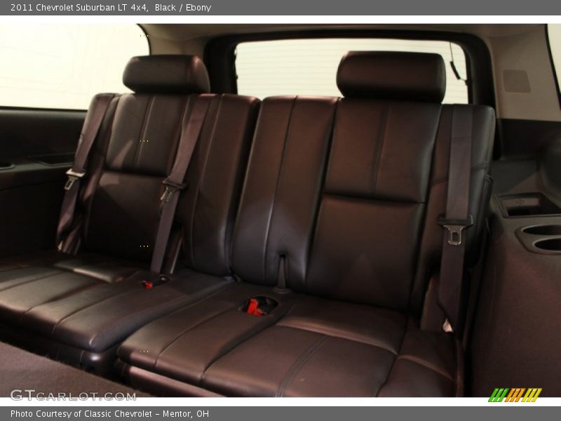 Black / Ebony 2011 Chevrolet Suburban LT 4x4
