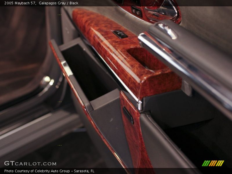 Galapagos Gray / Black 2005 Maybach 57