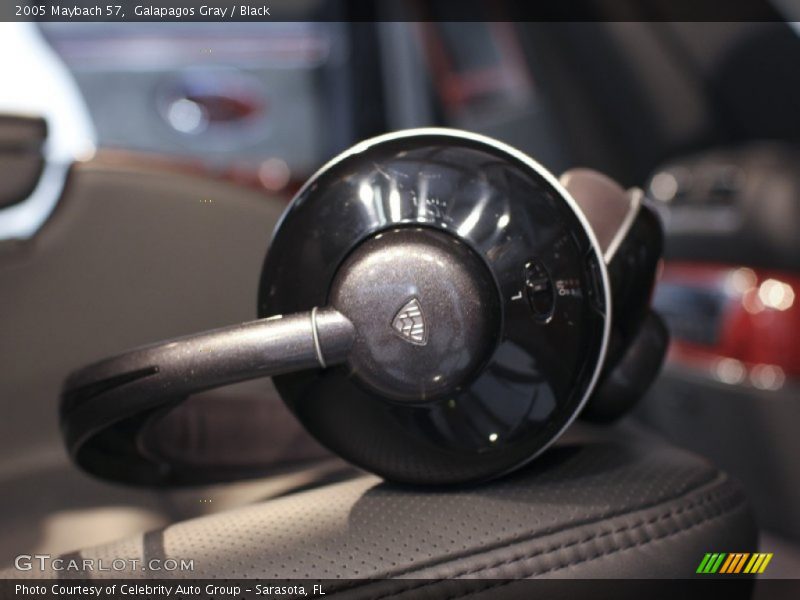 Galapagos Gray / Black 2005 Maybach 57