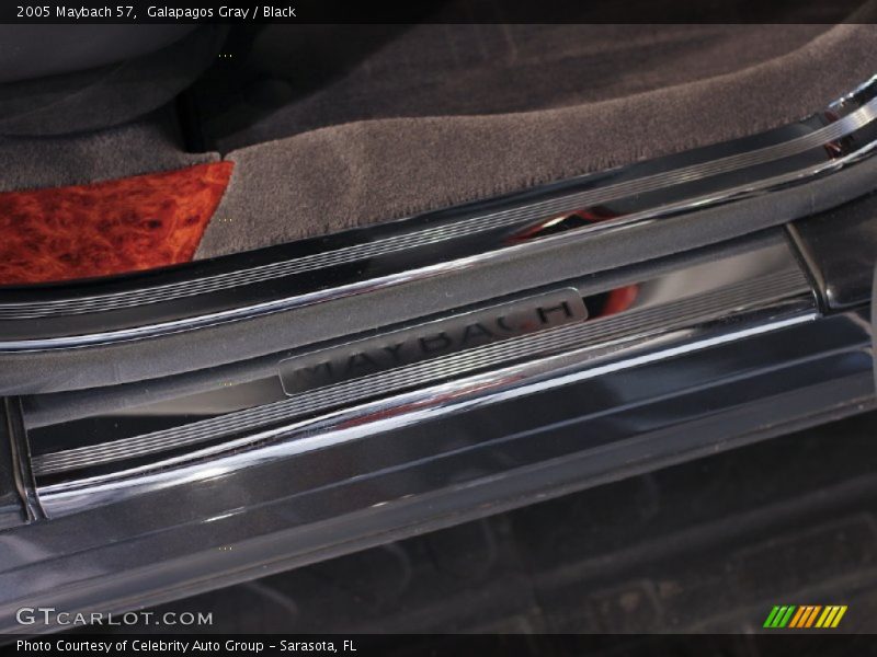 Galapagos Gray / Black 2005 Maybach 57
